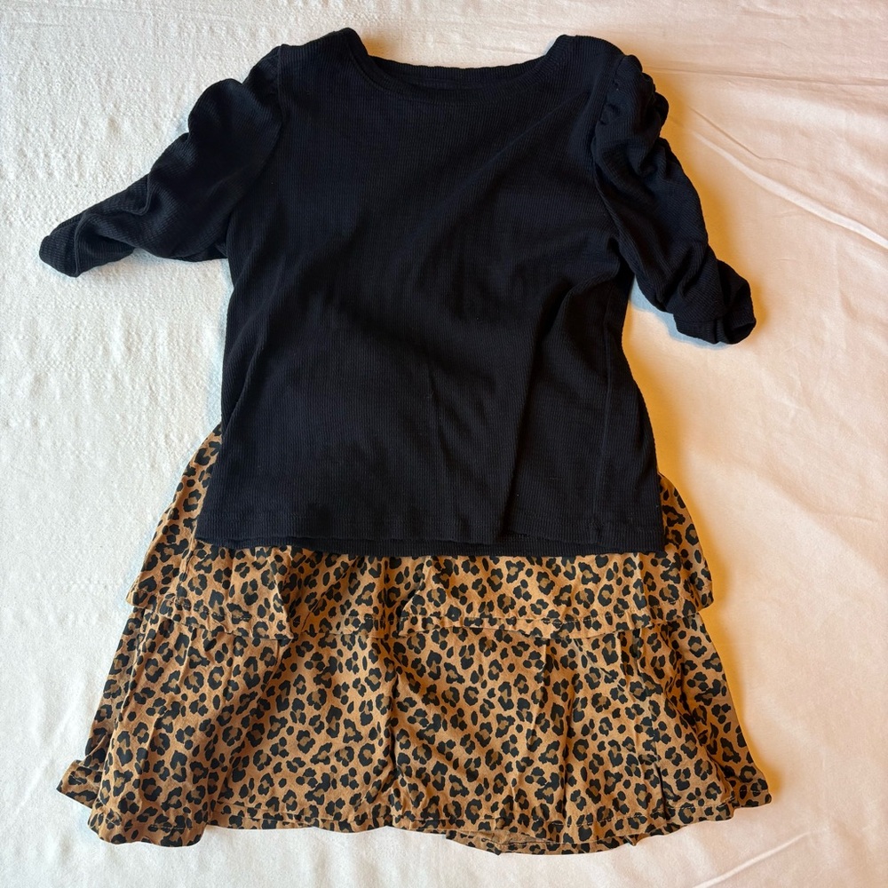 Old Navy Leopard print skirt, Old Navy Waffle Knit Top, Pink Skirt Button front - Picture 2 of 16